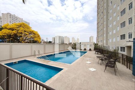 Apartamento para alugar com 44m², 2 quartos e 1 vaga Apartamento para alugar com 44m², 2 quartos e 1 vagaÁrea comum - Piscina