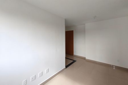 Sala de apartamento para alugar com 2 quartos, 44m² em Vila Satúrnia, Campinas