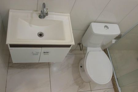 Casa para alugar com 70m², 2 quartos e sem vaga Casa para alugar com 70m², 2 quartos e sem vagaBanheiro Social