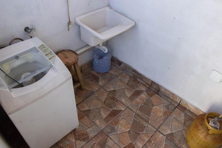 Casa para alugar com 70m², 2 quartos e sem vaga Casa para alugar com 70m², 2 quartos e sem vagaÁrea de Serviço