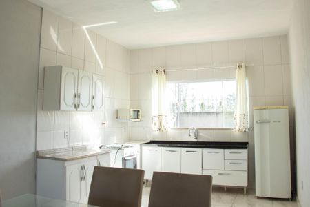 Sala/Cozinha de casa para alugar com 2 quartos, 70m² em Foguete, Cabo Frio