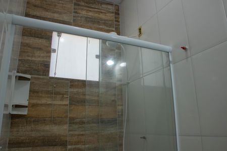 Casa para alugar com 70m², 2 quartos e sem vaga Casa para alugar com 70m², 2 quartos e sem vagaBanheiro da Suíte