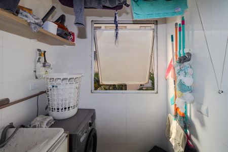 Apartamento à venda com 60m², 2 quartos e 1 vagaÁrea de Serviço