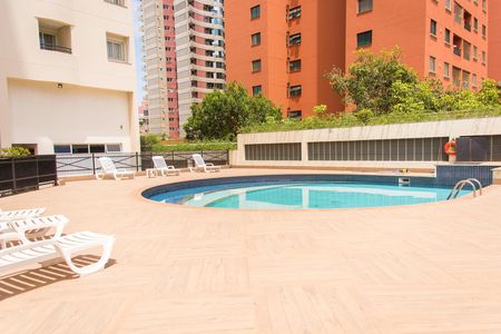Apartamento para alugar com 44m², 1 quarto e 1 vaga Apartamento para alugar com 44m², 1 quarto e 1 vagaÁrea comum - Piscina