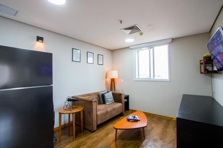 Sala de apartamento para alugar com 1 quarto, 44m² em Centro, Santo André