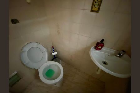Casa à venda com 108m², 2 quartos e 2 vagas