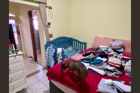 Casa à venda com 108m², 2 quartos e 2 vagas