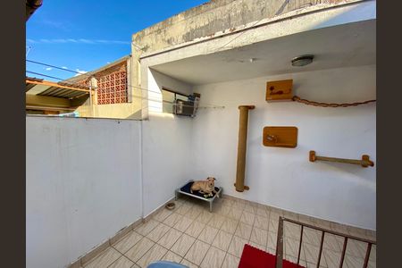 Casa à venda com 108m², 2 quartos e 2 vagas