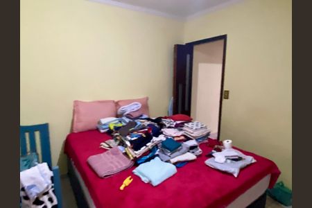 Casa à venda com 108m², 2 quartos e 2 vagas