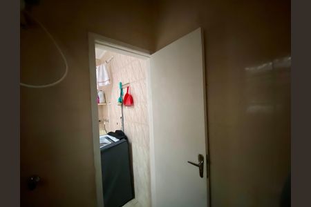 Casa à venda com 108m², 2 quartos e 2 vagas