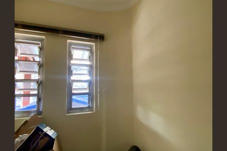 Casa à venda com 108m², 2 quartos e 2 vagas