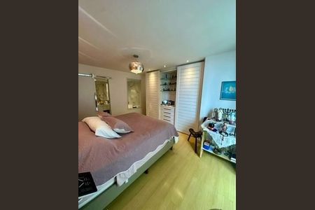 Apartamento à venda com 4 quartos, 138m² em Lagoa, Rio de Janeiro