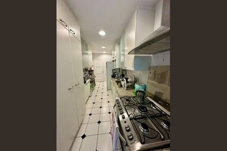 Apartamento à venda com 138m², 4 quartos e 3 vagas