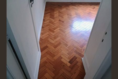 Apartamento à venda com 72m², 2 quartos e sem vaga