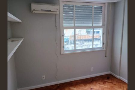 Apartamento à venda com 72m², 2 quartos e sem vaga