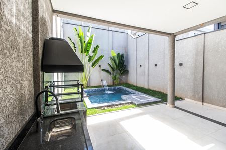 Casa à venda com 126m², 3 quartos e 2 vagas Casa à venda com 126m², 3 quartos e 2 vagasÁrea de Serviço