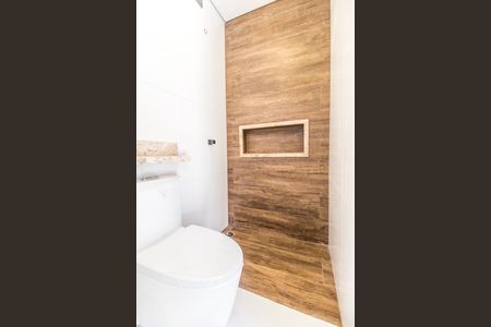 Casa à venda com 126m², 3 quartos e 2 vagas Casa à venda com 126m², 3 quartos e 2 vagasBanheiro da Suíte