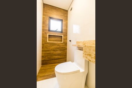 Casa à venda com 126m², 3 quartos e 2 vagas Casa à venda com 126m², 3 quartos e 2 vagasBanheiro 2