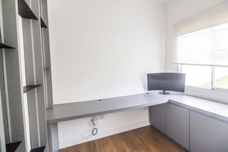 Casa de condomínio para alugar com 223m², 3 quartos e 6 vagas Casa de condomínio para alugar com 223m², 3 quartos e 6 vagasEscritório