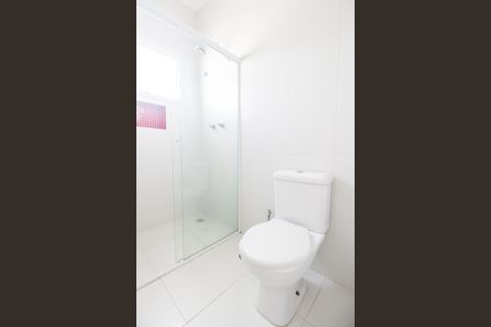 Casa de condomínio para alugar com 223m², 3 quartos e 6 vagas Casa de condomínio para alugar com 223m², 3 quartos e 6 vagasBanheiro da Suíte