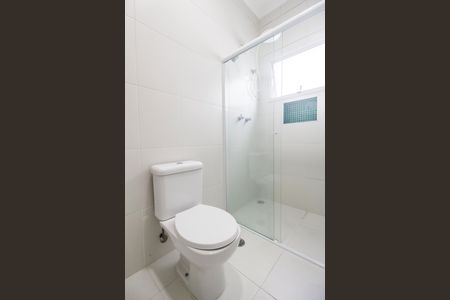 Casa de condomínio para alugar com 223m², 3 quartos e 6 vagas Casa de condomínio para alugar com 223m², 3 quartos e 6 vagasBanheiro da Suíte