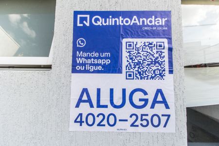Casa de condomínio para alugar com 223m², 3 quartos e 6 vagas Casa de condomínio para alugar com 223m², 3 quartos e 6 vagasVista da Rua