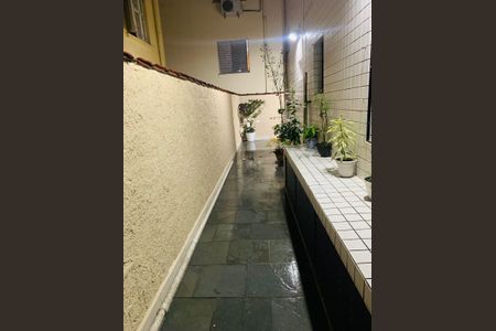 Apartamento para alugar com 100m², 2 quartos e 1 vaga Apartamento para alugar com 100m², 2 quartos e 1 vagaÁrea externa