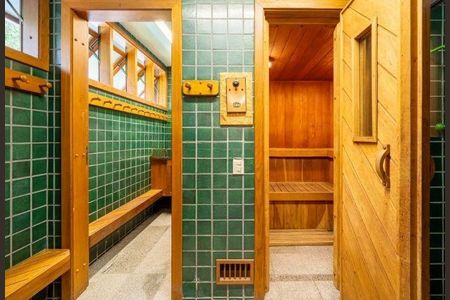 Casa para alugar com 650m², 4 quartos e 9 vagas