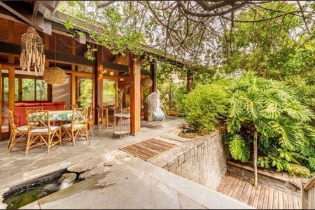 Casa para alugar com 650m², 4 quartos e 9 vagas