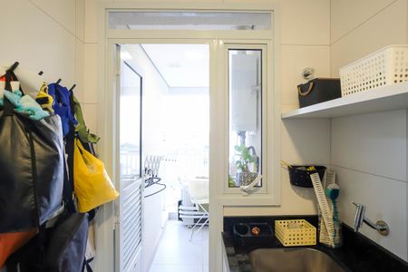 Apartamento à venda com 84m², 2 quartos e 2 vagasÁrea de serviço