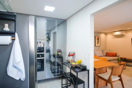 Apartamento à venda com 84m², 2 quartos e 2 vagasCozinha