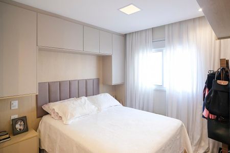 Apartamento à venda com 84m², 2 quartos e 2 vagasSuíte 1