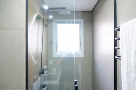 Apartamento à venda com 84m², 2 quartos e 2 vagasBanheiro da Suíte 2