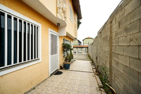 Casa de condomínio para alugar com 85m², 2 quartos e 1 vagaCorredor externo