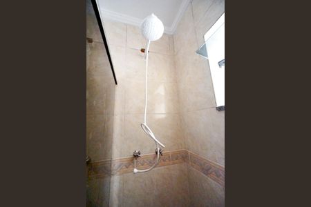 Casa de condomínio para alugar com 85m², 2 quartos e 1 vagaChuveiro