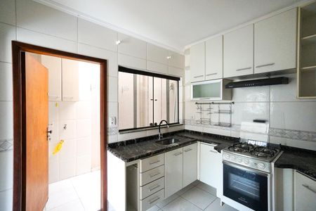 Casa de condomínio para alugar com 85m², 2 quartos e 1 vagaCozinha