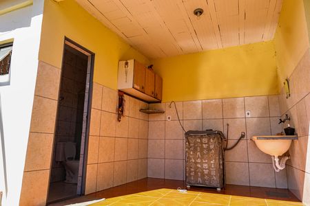 Lavanderia de casa à venda com 3 quartos, 570m² em Alto Caiçaras, Belo Horizonte
