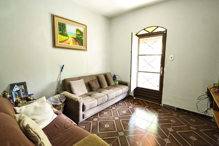 Sala de casa à venda com 3 quartos, 570m² em Alto Caiçaras, Belo Horizonte