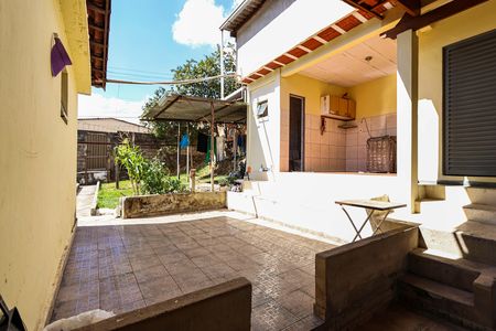 Varanda de casa à venda com 3 quartos, 570m² em Alto Caiçaras, Belo Horizonte