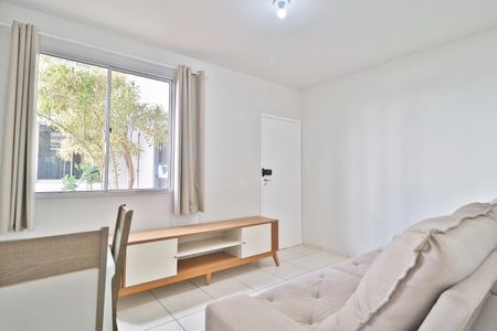 Sala de apartamento para alugar com 2 quartos, 47m² em Gávea, Uberlândia