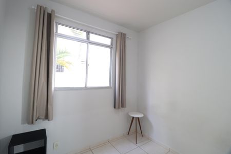Quarto 1 de apartamento para alugar com 2 quartos, 47m² em Gávea, Uberlândia