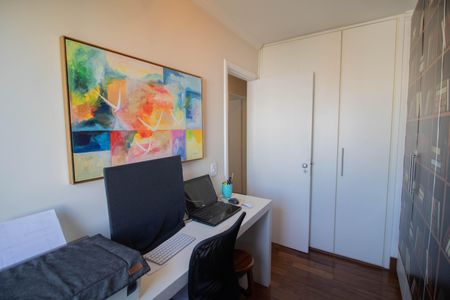 Apartamento à venda com 96m², 3 quartos e 2 vagas Apartamento à venda com 96m², 3 quartos e 2 vagasQUARTO 3