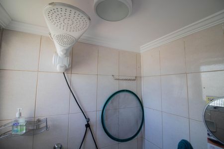 Apartamento à venda com 96m², 3 quartos e 2 vagas Apartamento à venda com 96m², 3 quartos e 2 vagasBANHEIRO DA ÁREA DE SERVIÇO