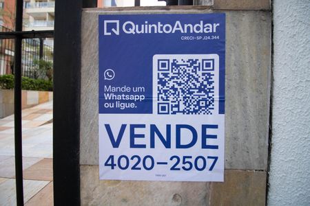 Apartamento à venda com 96m², 3 quartos e 2 vagas Apartamento à venda com 96m², 3 quartos e 2 vagasPLAQUINHA