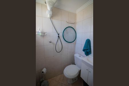 Apartamento à venda com 96m², 3 quartos e 2 vagas Apartamento à venda com 96m², 3 quartos e 2 vagasBANHEIRO DA ÁREA DE SERVIÇO