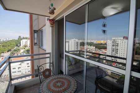 Apartamento à venda com 96m², 3 quartos e 2 vagas Apartamento à venda com 96m², 3 quartos e 2 vagasVARANDA DA SALA