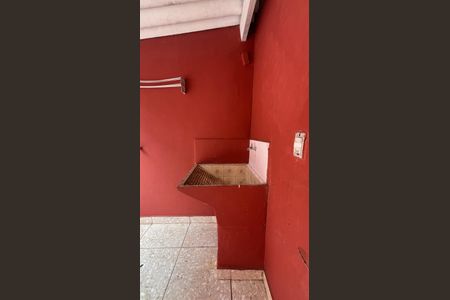 Casa à venda com 125m², 2 quartos e 2 vagas Casa à venda com 125m², 2 quartos e 2 vagasQuintal - Area de Serviço