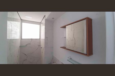 Apartamento para alugar com 42m², 2 quartos e sem vagaBanheiro