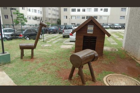 Apartamento para alugar com 42m², 2 quartos e sem vagaÁrea comum - Playground