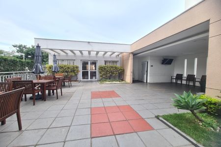 Apartamento para alugar com 44m², 1 quarto e 1 vaga Apartamento para alugar com 44m², 1 quarto e 1 vagaÁrea comum - Churrasqueira